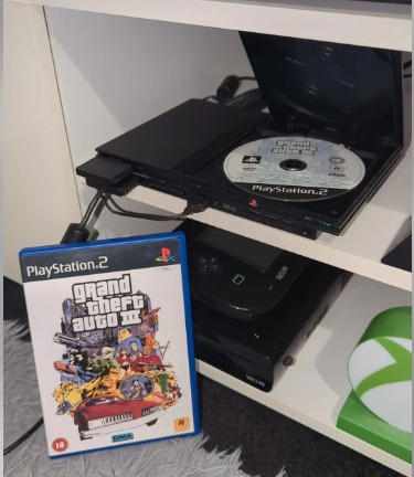 Juego de mundo abierto urbano, 2001